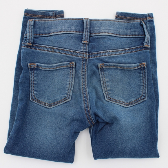 Bundle of 2 Girls Size 5 Jeans – Old Navy & Pink Ivy - Picture 3 of 9